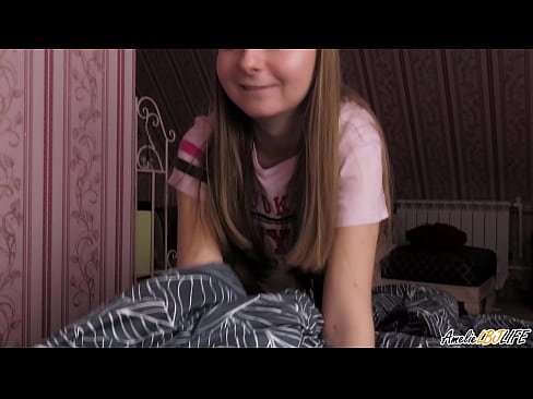 ❤️ Blondina îi suge adânc prietenei ei și primește spermă în gură ☑ at ro.assay-define-smartlink.ru ❤